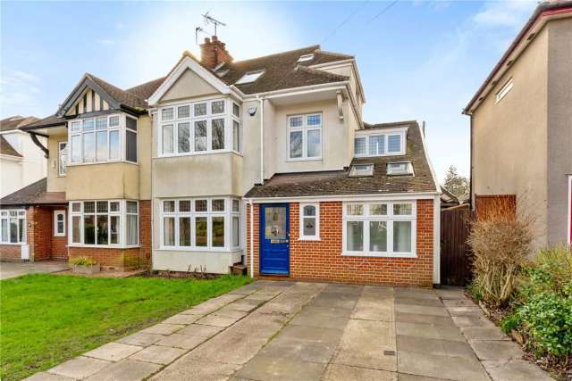 House For Sale in Cambridge, England