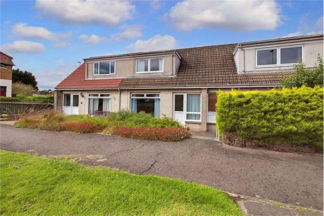 2 Bed Bungalow - Semi-Detached with 1 Reception Room