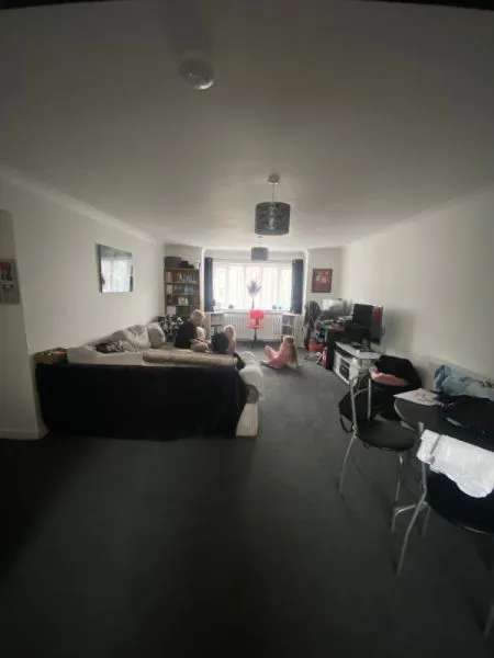 Flat For Rent in Folkestone and Hythe District, England