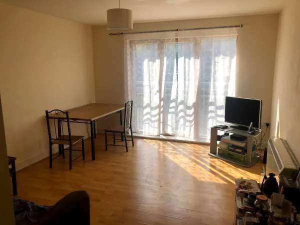 Flat For Rent in London, England