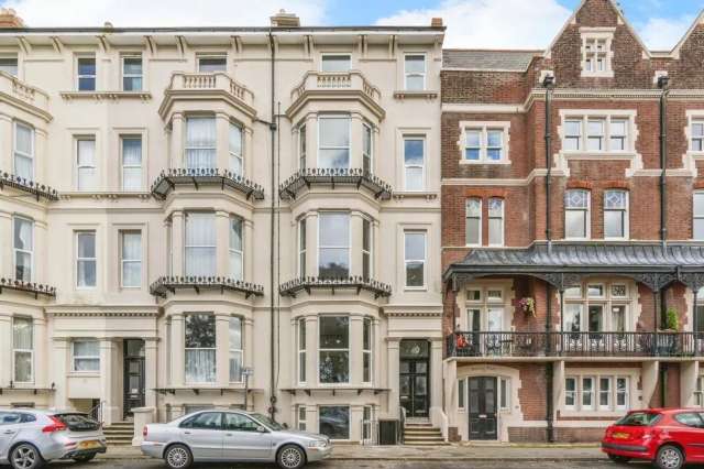 3 bedroom Mid Terrace Flat to rent, Southsea, Hampshire, PO5