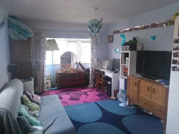 Flat For Rent in Southend-on-Sea, England