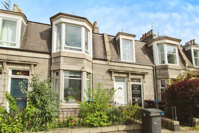 Apartment For Sale in Aberdeen City, Scotland