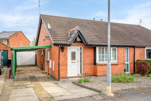 2 bedroom semi-detached bungalow for sale