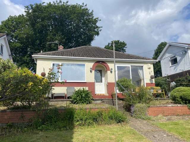 2 bedroom detached bungalow for sale