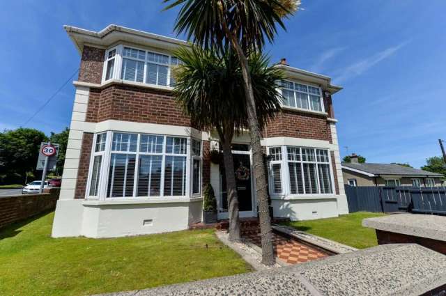 3 bedroom Detached House for sale, Carrickfergus, County Antrim, BT38