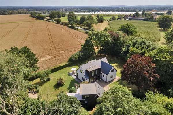 Linton Hill, Linton, Kent, ME17 4AU | Property for sale | Savills