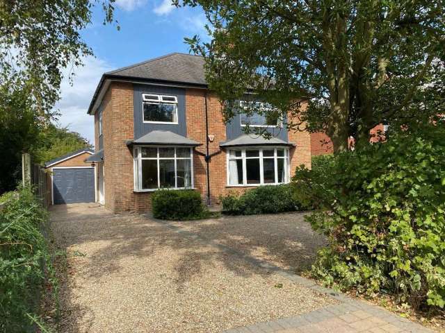 House For Sale in Hull, England