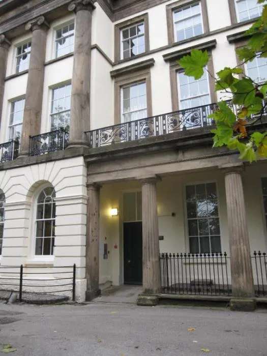 1 bed flat in Canning/Georgian Quarter