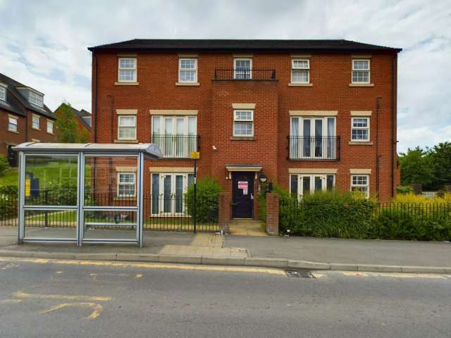 Flat For Sale in Sheffield, England