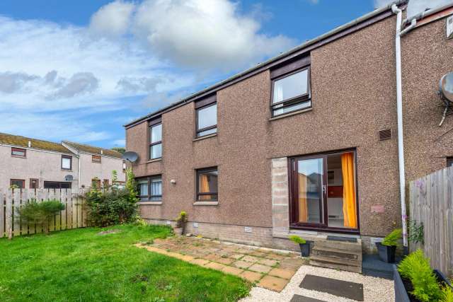 House For Rent in Portlethen, Scotland