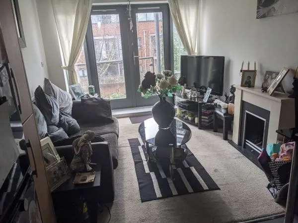 Flat For Rent in Southampton, England