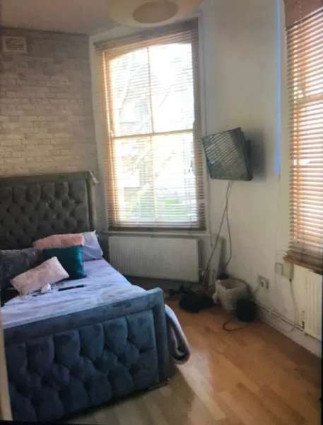 Flat For Rent in Southampton, England