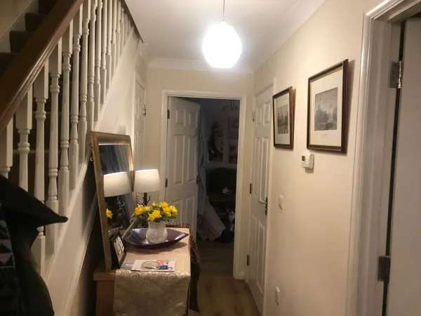 House For Rent in Guildford, England