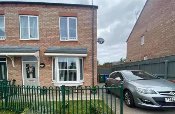 House For Rent in Bradford, England