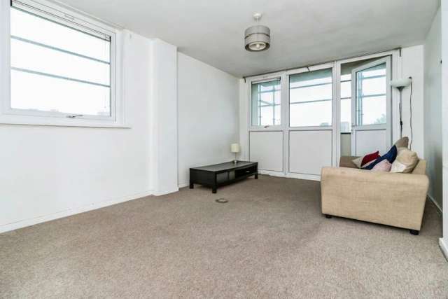 2 bedroom  Flat for sale, Salford, M3