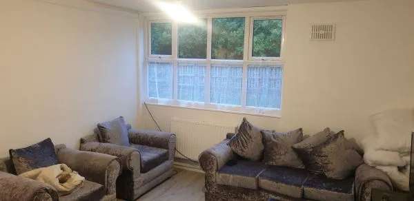 Flat For Rent in Manchester, England