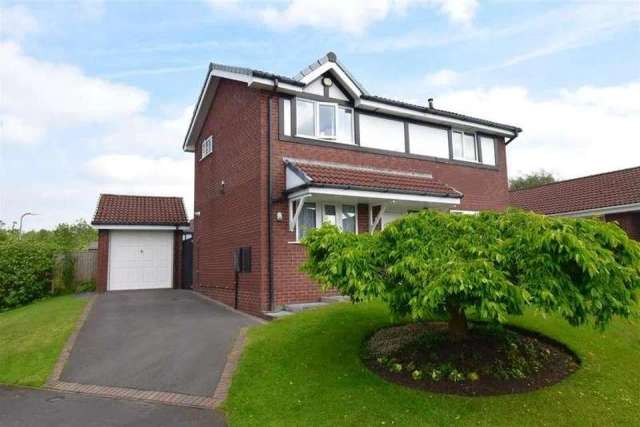 3 bedroom detached house for sale