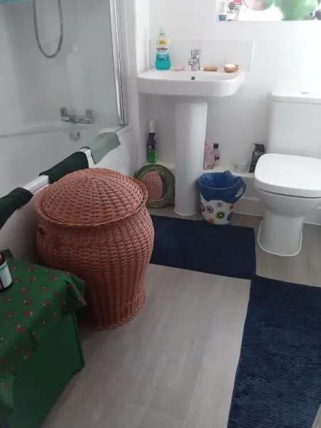 Flat For Rent in Tendring, England