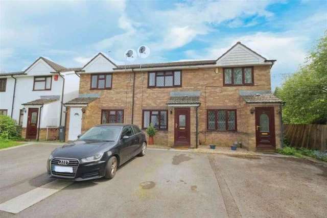 2 bedroom terraced house for sale