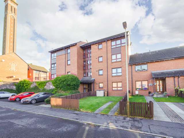 Flat For Sale in Dundee, Scotland