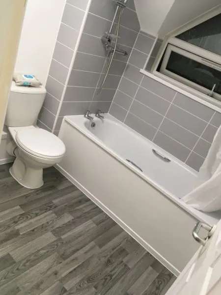 Flat For Rent in Trafford, England