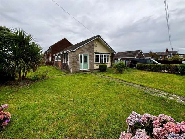 3 bedroom detached bungalow for sale