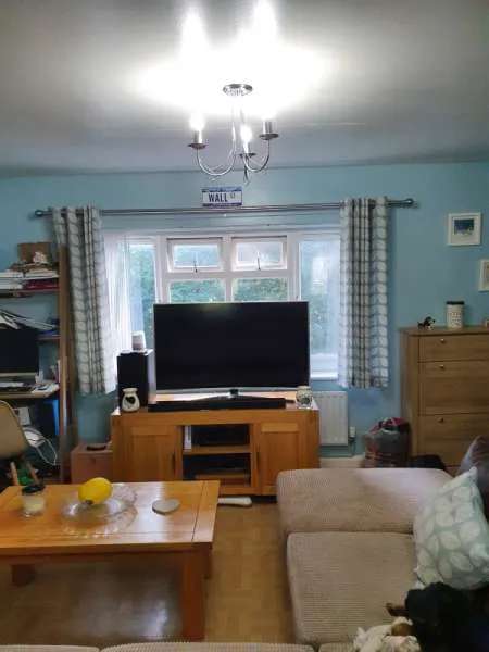 Flat For Rent in Mid Sussex, England