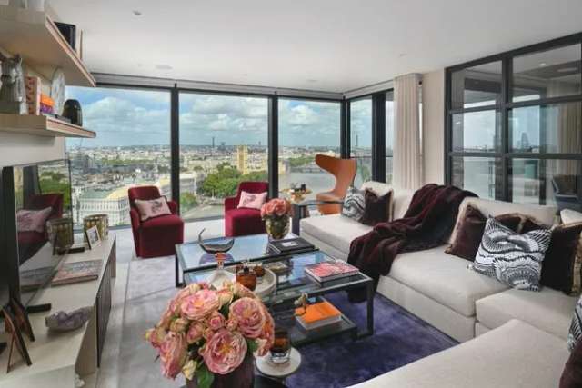 Flat for sale in Albert Embankment, London SE1