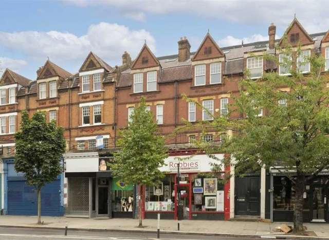 Flat For Sale in York, England