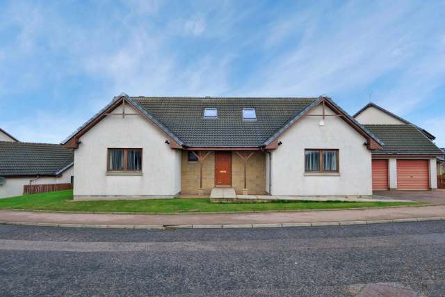 House For Rent in Peterhead, Scotland