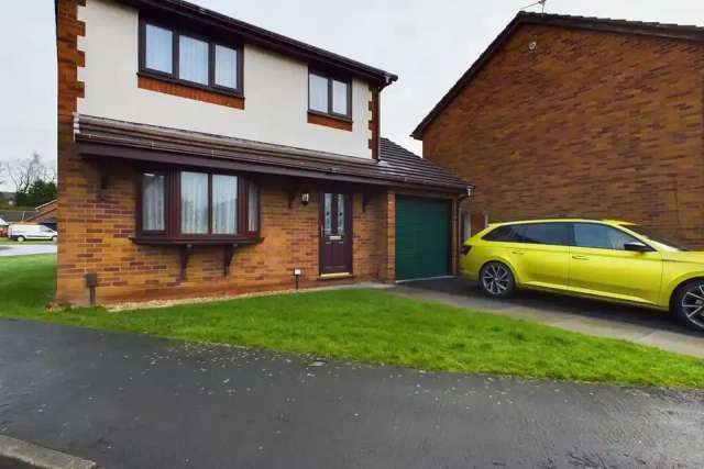 3 bedroom detached house for sale