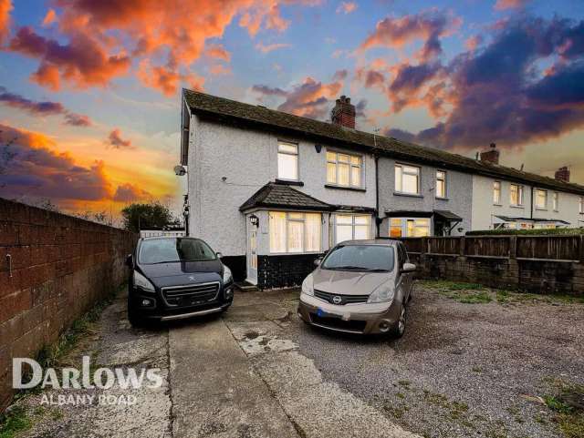 2 bedroom semi-detached house for sale