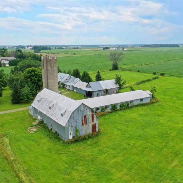 Hobby farm for sale