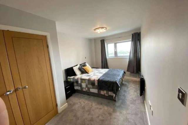 2 bedroom flat for sale