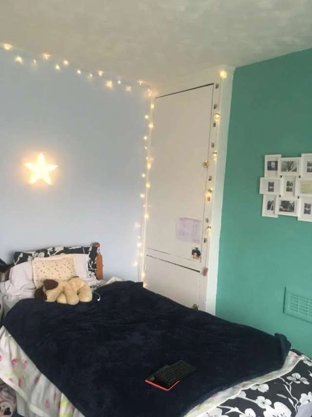 House For Rent in Sheffield, England