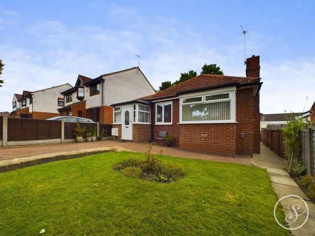 2 bedroom detached bungalow for sale