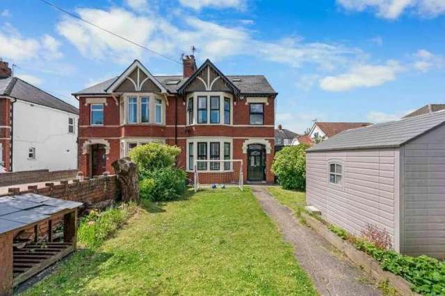 4 bedroom semi-detached house for sale