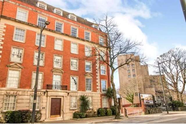 Flat for sale in Westgate Street, Cardiff CF10