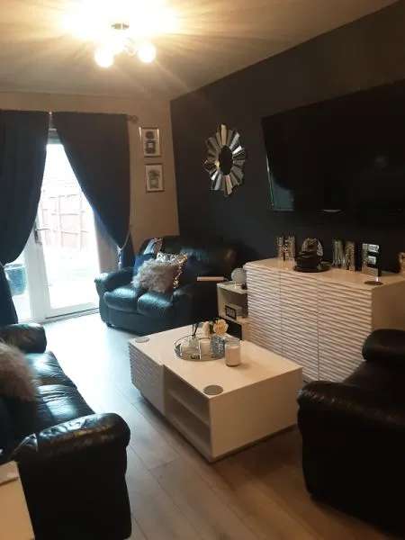 Bungalow For Rent in Sandwell, England