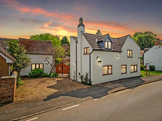 Cottage for sale with 3 bedrooms, Stretton under Fosse Rugby, Warwickshire