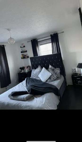 Flat For Rent in Sandwell, England