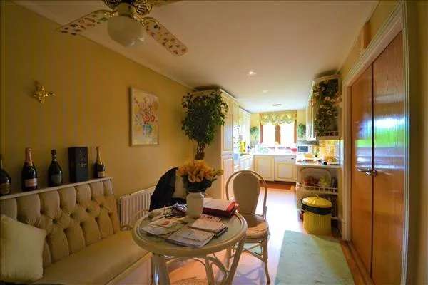 3 bed flat for sale