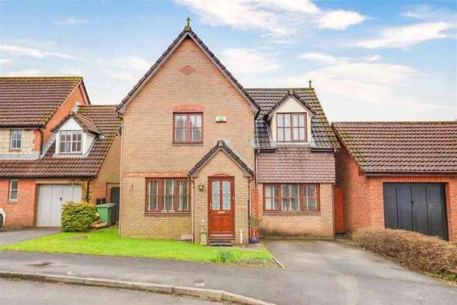 3 bedroom detached house for sale