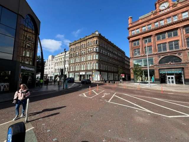 Commercial For Rent in Belfast, Northern Ireland