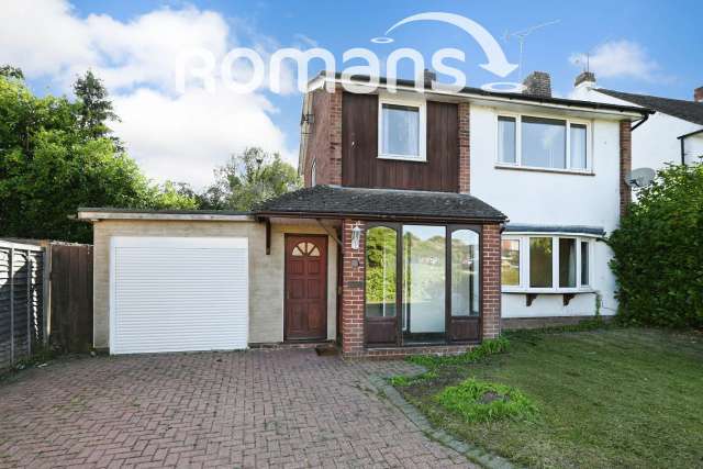 3 Bedroom Semi-detached house