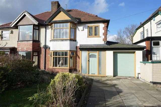 4 bedroom semi-detached house for sale