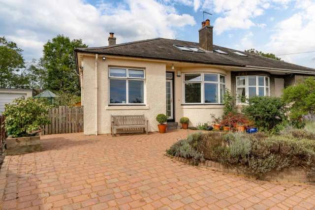 4 bedroom semi-detached bungalow for sale