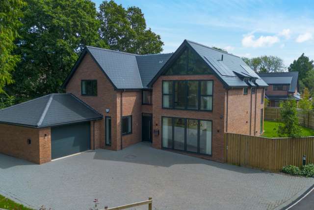 Detached House for sale with 4 bedrooms, Jennys Lane, Lytchett Matravers