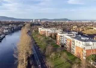 Apartment For Sale in Belfast, Northern Ireland